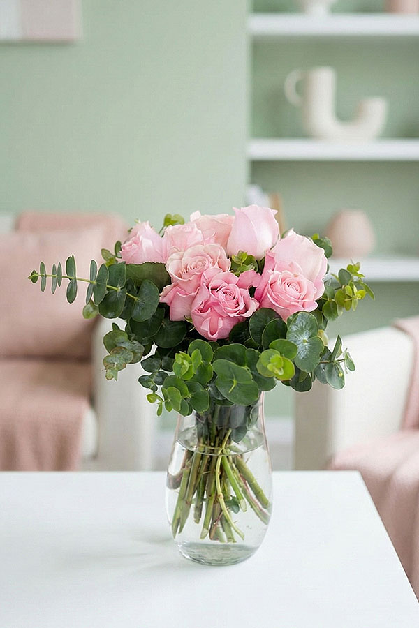 Masumiyetin Rengi 11 Pembe Gül Aranjmanı