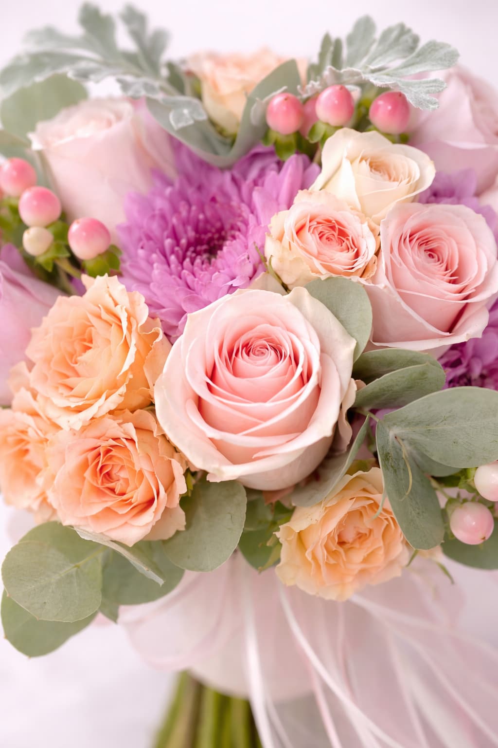 Bahar Esintisi Somon Lila Karışık Gelin Buketi